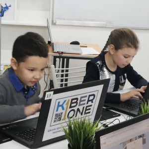 KiberOne объявляет набор юных программистов в Усть-Каменогорске - Школа программирования для детей, компьютерные курсы для школьников, начинающих и подростков - KIBERone г. Советский